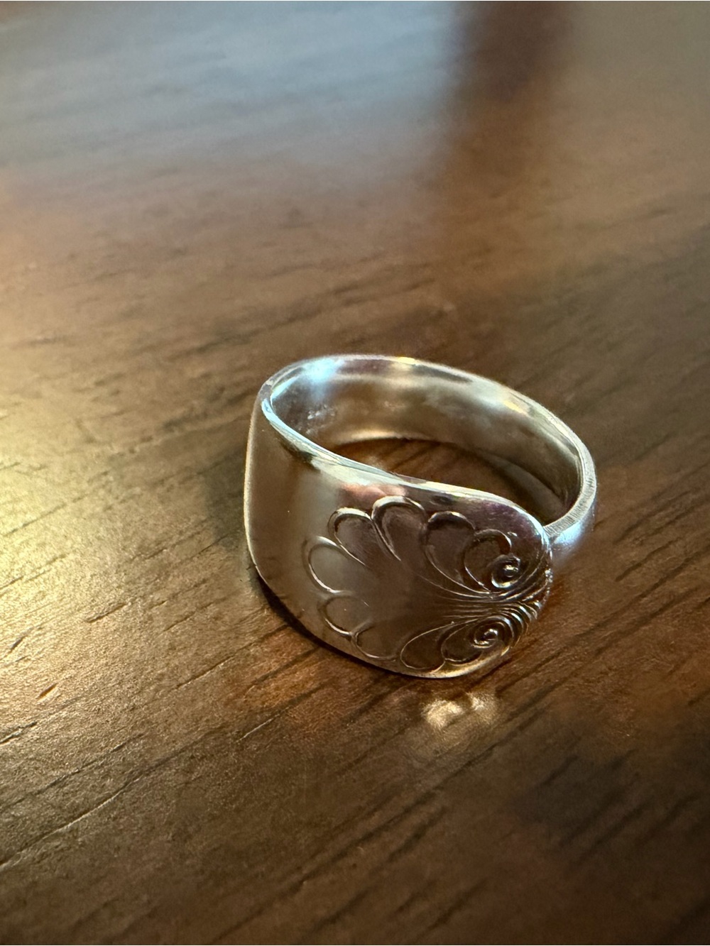 Shell Spoon Ring - Picture 5 of 12